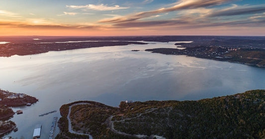 Basic Boat Rental - Lake Travis