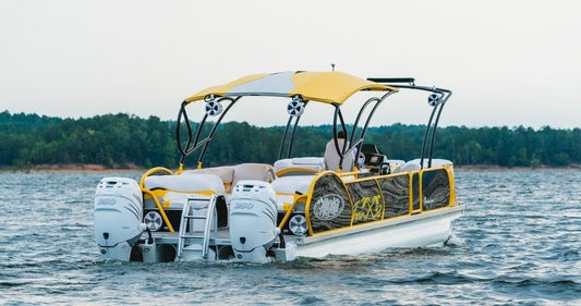 16 passenger Luxury Powertoon with Float On Captain on Lake Austin