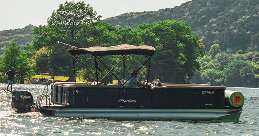 12 passenger with FloatOn Captain on Lake Travis