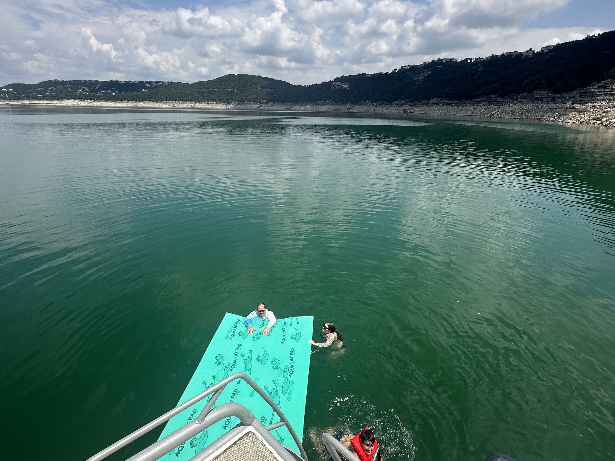 **WINTER DISCOUNT!** 2-Story Pontoon **SLIDE+SHADE**