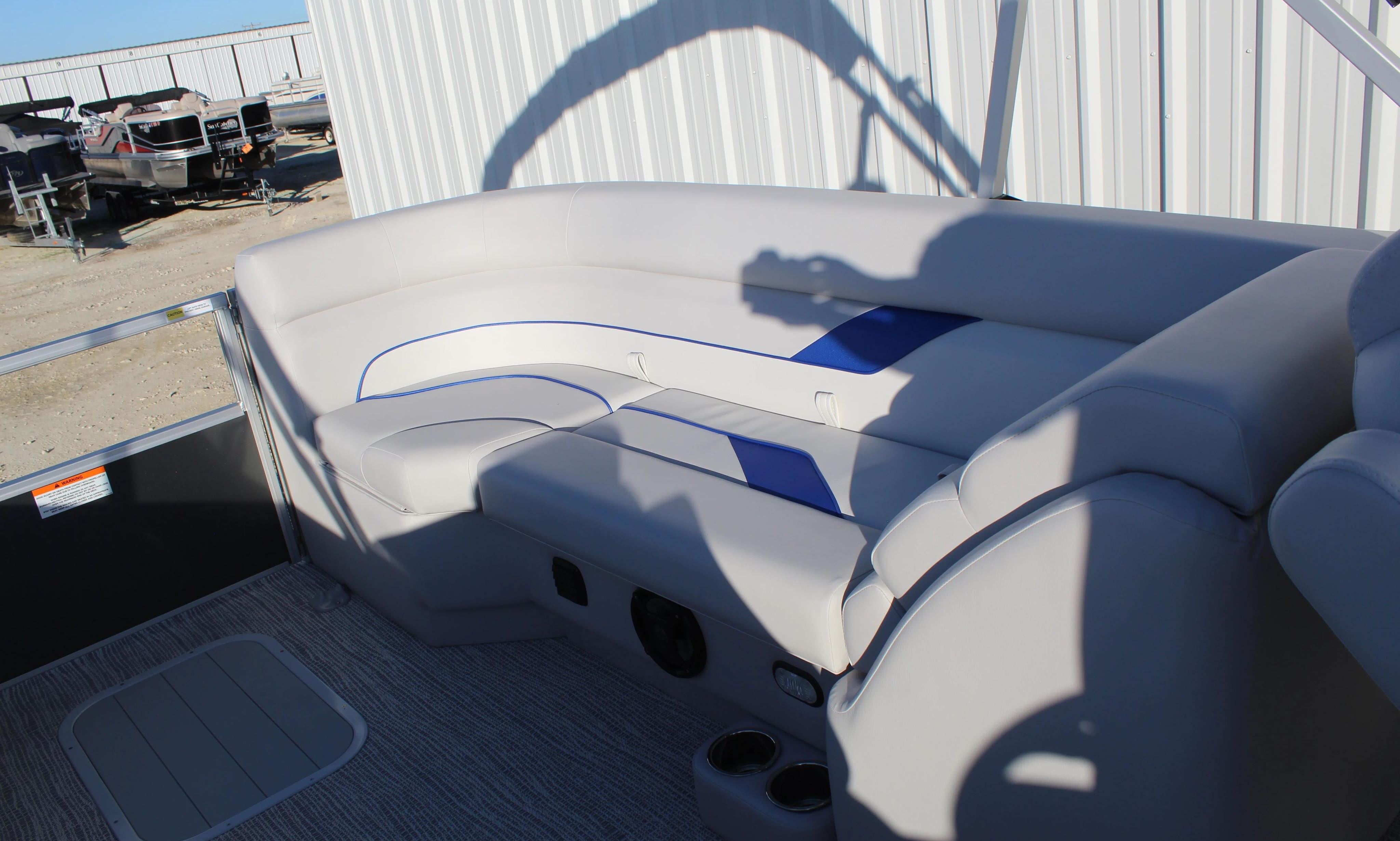 10 Person Party Boat Suncatcher Pontoon with Captain