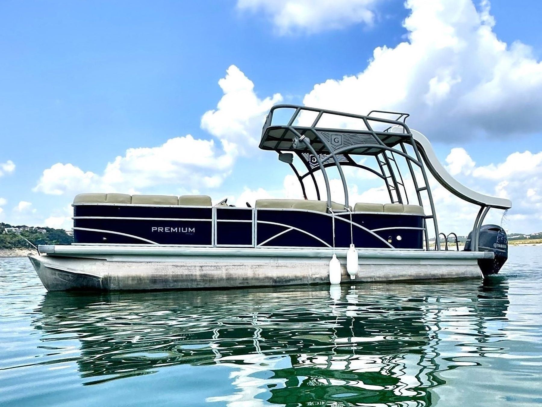 **WINTER DISCOUNT!** 2-Story Pontoon **SLIDE+SHADE**