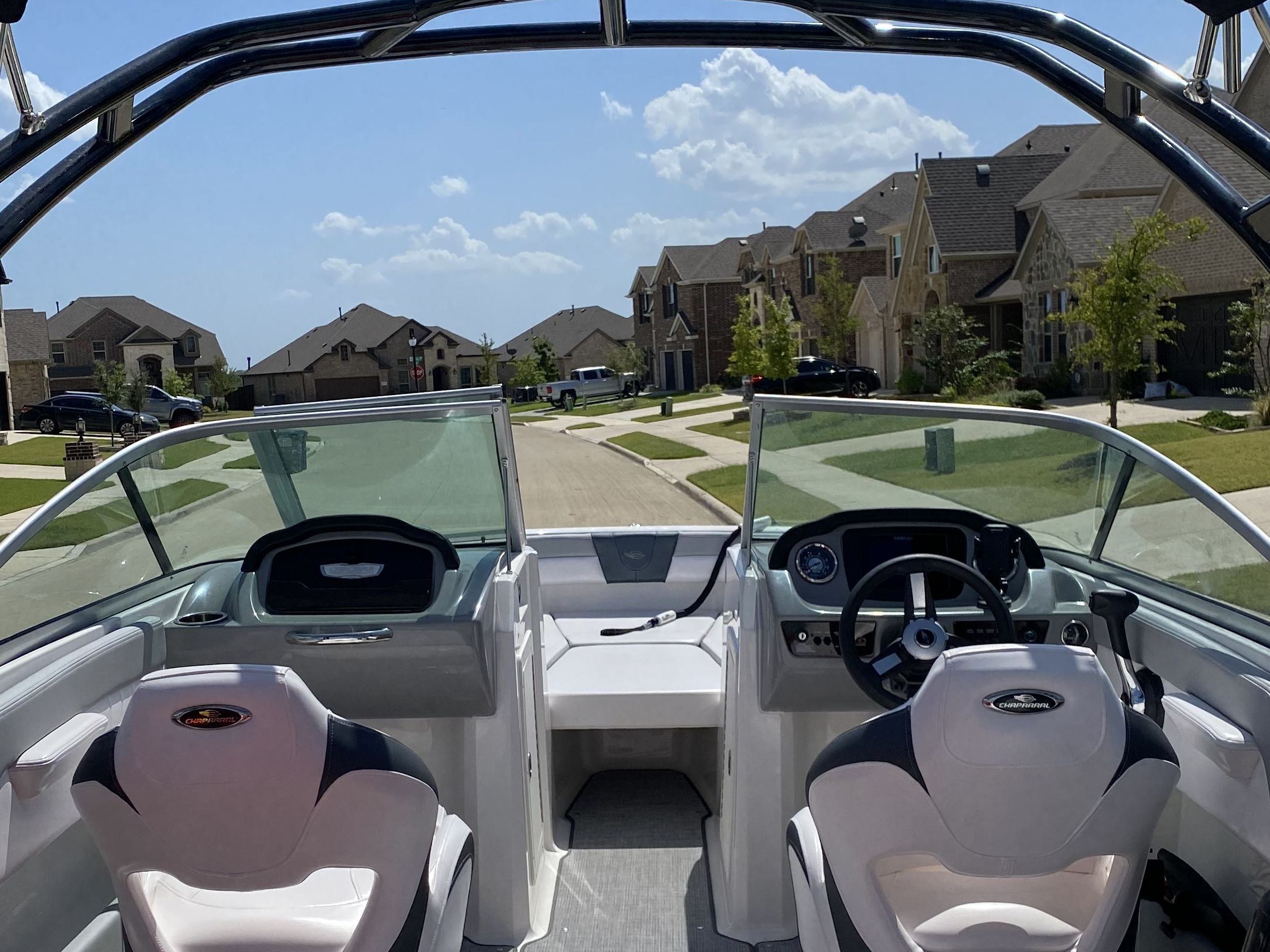 21 ft 250HP Chaparral Ssi on Lake Lewisville / Party Cove / Tubing / 5 Star Fun