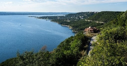 Basic Boat Rental with Devil's Cove Stop - Lake Travis